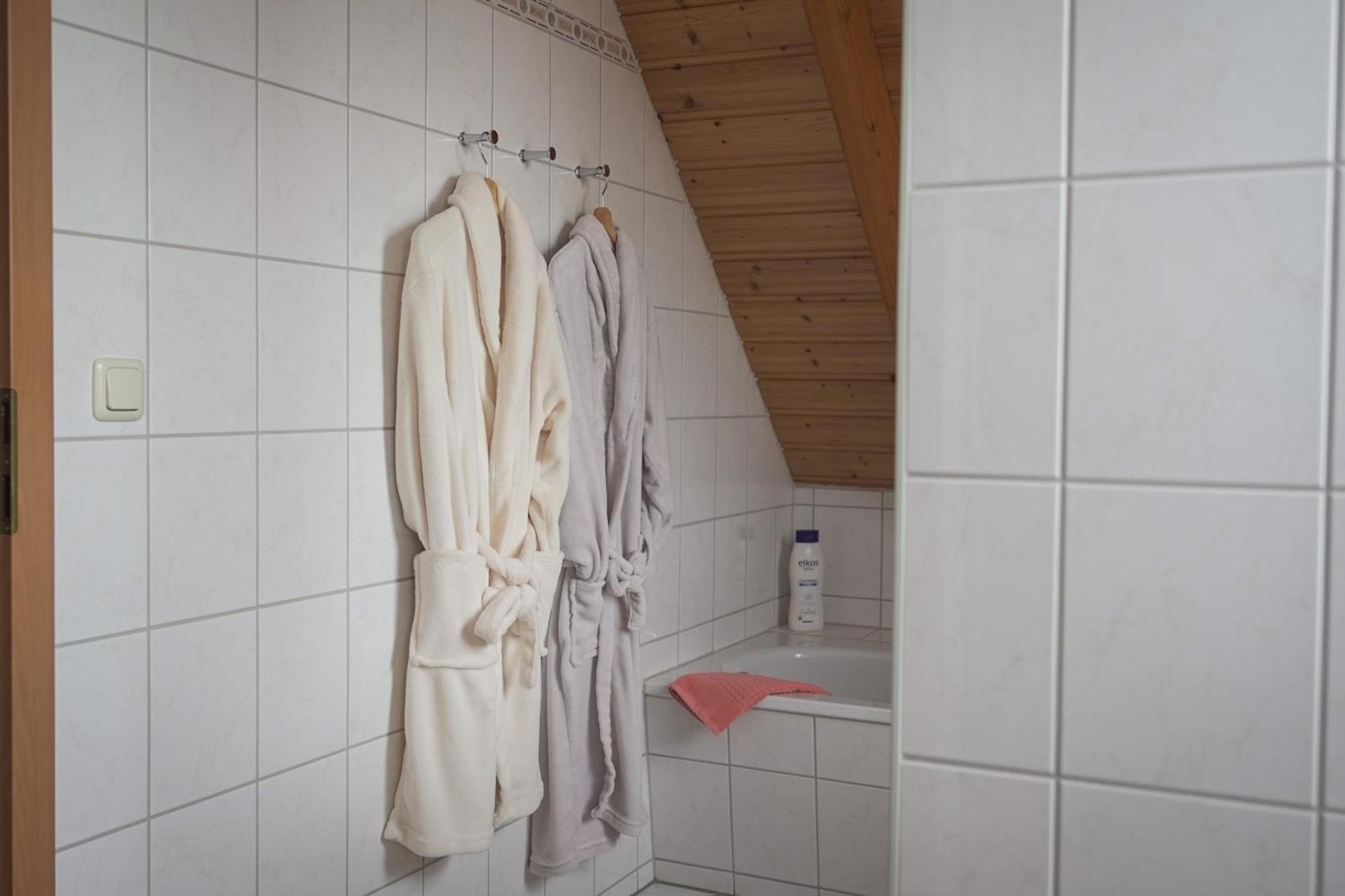 B&B Talstation Ferienwohnung Fuer 2 Personen Horselberg-Hainich Exterior foto